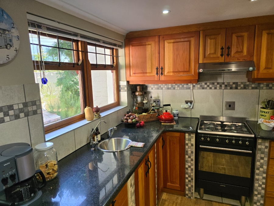 4 Bedroom Property for Sale in Zevendal Western Cape